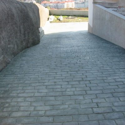 016-940x705