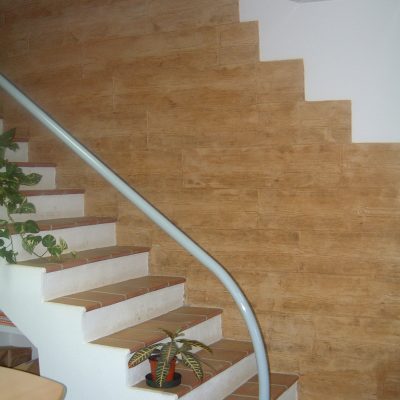 AlzaEscale 02