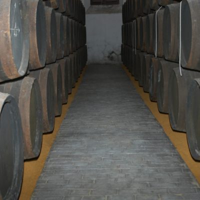 Bodega Sanlucar Abr05 05